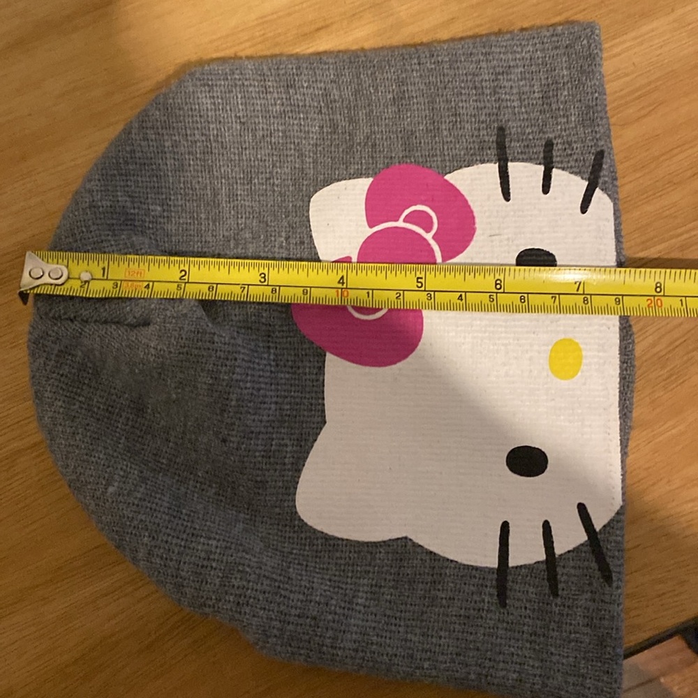 Grey Hello Kitty Beanie style hat like new - Picture 6 of 6